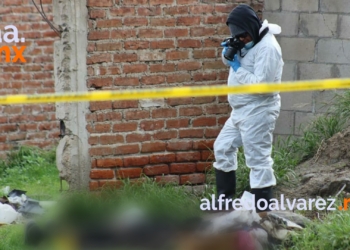 CARBONIZAN CUERPO EN LOTE BALDíO