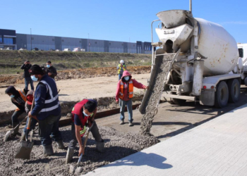 AVANZA CONSTRUCCIóN EN CARRETERA LIBRE TIJUANA-MEXICALI