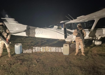 DECOMISAN AVIONETA CON MILLONARIO CARGAMENTO DE DROGA