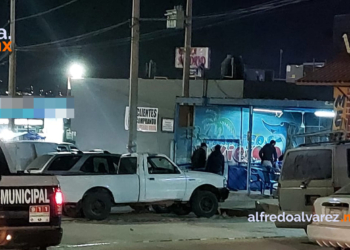 LO ASESINAN MIENTRAS COMíA EN LOCAL DE MARISCOS