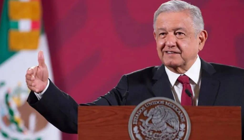 Aprueban-ley-para-que-ningún-funcionario-gane-más-que-AMLO