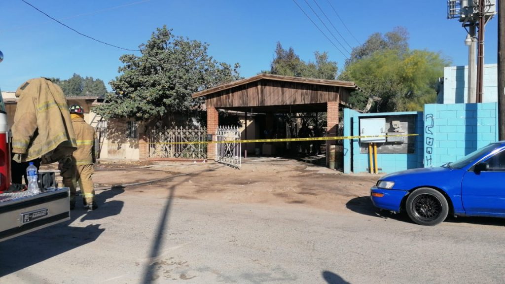 se-quema-vivienda-de-adulto-mayor-hallan-un-calcinado