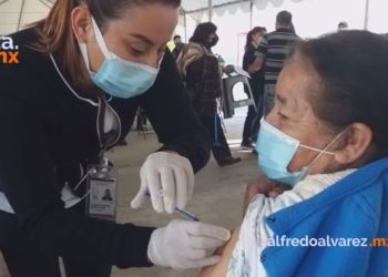 ESTE ES EL PUNTO DE VACUNACIóN PARA ADULTOS MAYORES EN ROSARITO