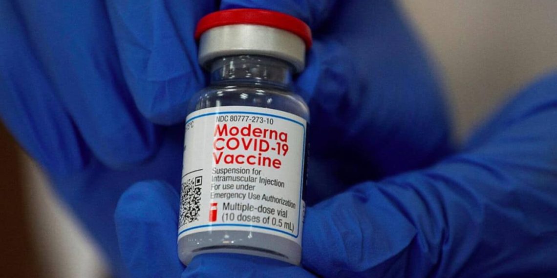 VACUNA MODERNA ES EFECTIVA PARA ADOLESCENTES DE 12 A 17 AñOS