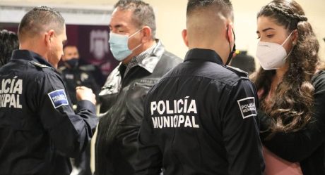 Se gradúan 15 nuevos policías municipales