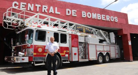 Eduardo Martínez es un impulsor de la modernización de Bomberos