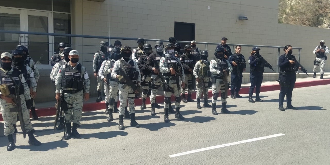 DESPLIEGAN OPERATIVO POLICIACO POR ZONAS VULNERABLES DE TIJUANA