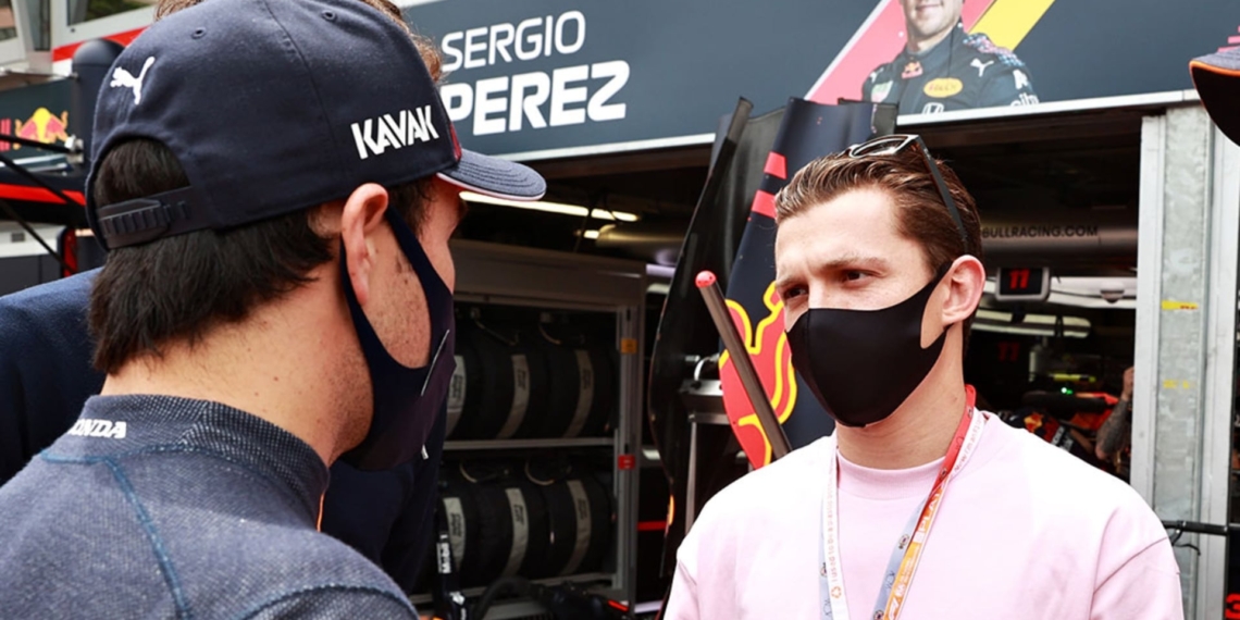 TOM HOLLAND VISITó A CHECO PéREZ Y LA ESCUDERíA RED BULL