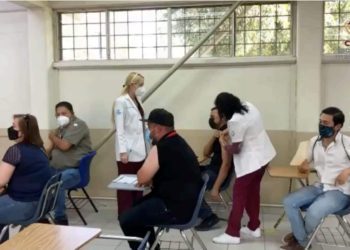 PUNTOS DE VACUNACIóN PARA PERSONAS DE 50 A 59 AñOS