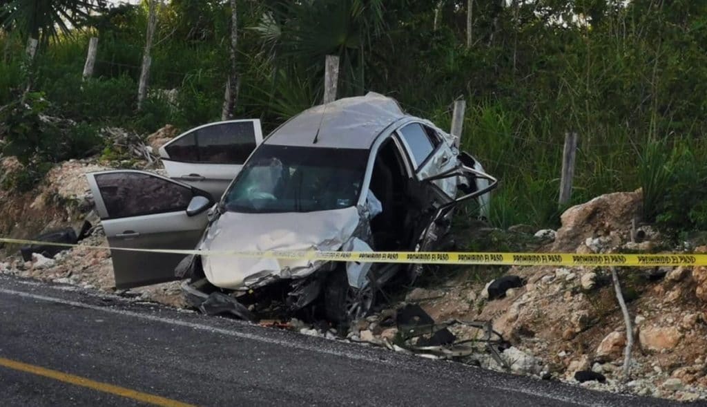 Candidato-José-Contreras-herido-tras-accidente-muere-su-esposa