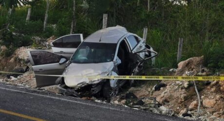 Candidato José Contreras herido tras accidente; muere su esposa