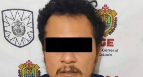 Trabajador de Pemex quema a su esposa con aceite