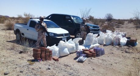 Decomisan una tonelada de 'cristal' en dos pick up