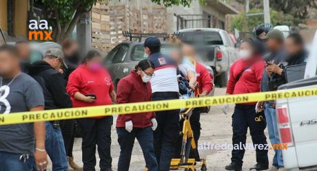 Balean a pareja en local de mariscos