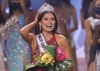 LA MEXICANA ANDREA MEZA SE CORONA EN MISS UNIVERSO