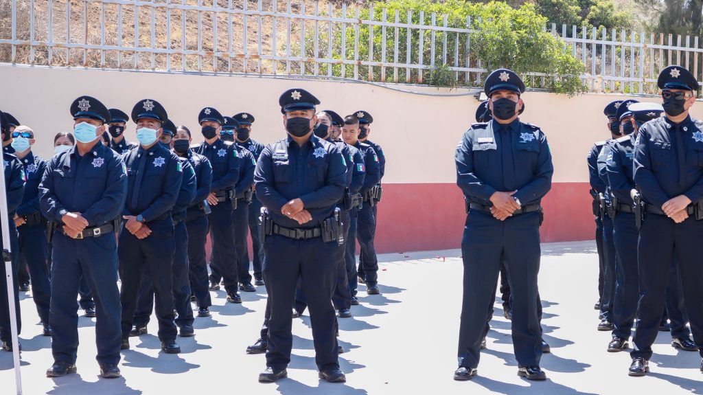 RINDEN HOMENAJE A OFICIAL FALLECIDO EN CUMPLIMIENTO DE SU DEBER