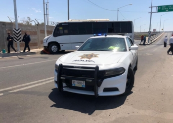 CONDUCTOR DE AUTOBúS CHOCA VARIOS AUTOS Y DESATA PERSECUCIóN