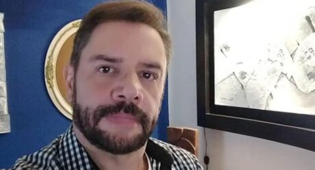 Detienen al actor Héctor Parra por presunto abuso a su hija