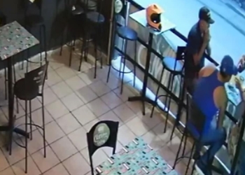 VIDEO: SICARIOS ABREN FUEGO CONTRA CLIENTES Y EMPLEADOS EN BAR