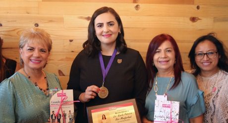 Reconoce Alianza por Mujeres a Karla Ruiz como mujer de éxito