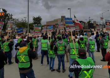 PROMIGRANTES PIDEN VACUNAS ANTICOVID Y ALTO A DEPORTACIóN NOCTURNA