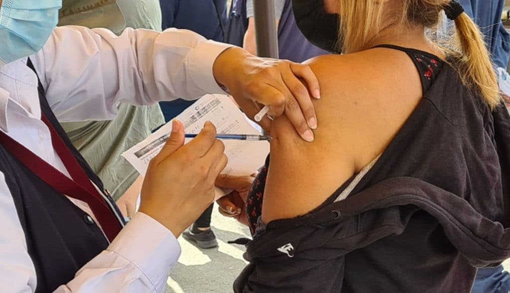 Puntos-de-vacunación-para-40-49-en-Tijuana-y-Ensenada