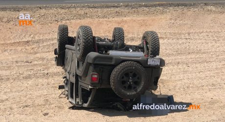 Fallece automovilista tras volcadura; hay 2 menores lesionados