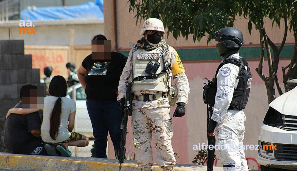 ASESINAN A JOVEN PAREJA EN SU DEPARTAMENTO