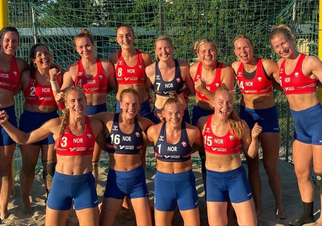 BIKINIS CAUSAN MULTA A NORUEGAS EN HANDBALL; PINK PAGARá