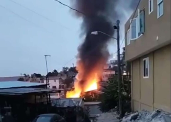 HIEREN A HOMBRE EN BALACERA E INCENDIAN CASA