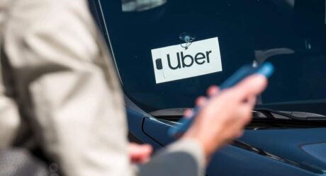 Secuestra y mata a joven; abordó su auto tras confundirlo con Uber