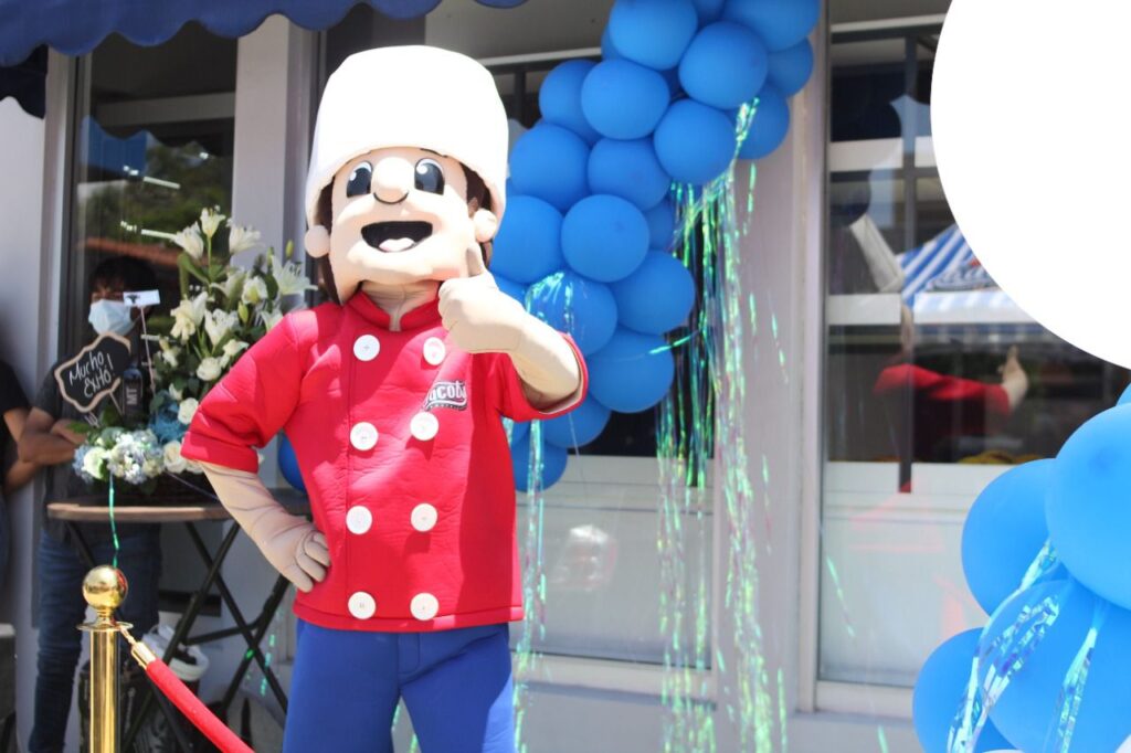 PASTELERíA JACOBO INAUGURó UNA NUEVA SUCURSAL EN ZONA RíO.