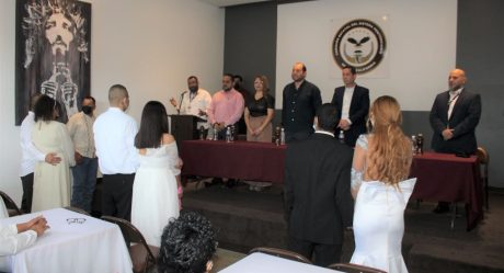 Se casan 10 parejas en la penitenciaria de Tijuana