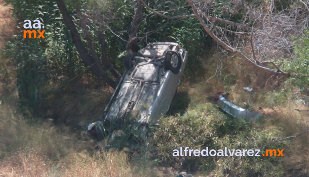 Fallece-mujer-tras-caer-a-barranco