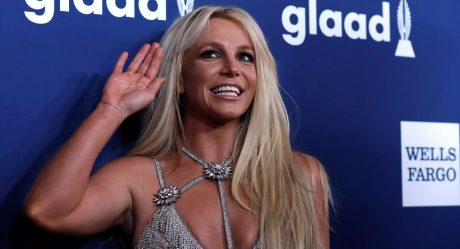 Britney renuncia a su carrera mientras su padre la tutele