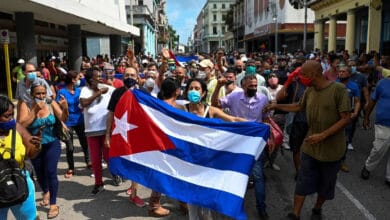 Cubanos-protestan-ante-grave-crisis-económica