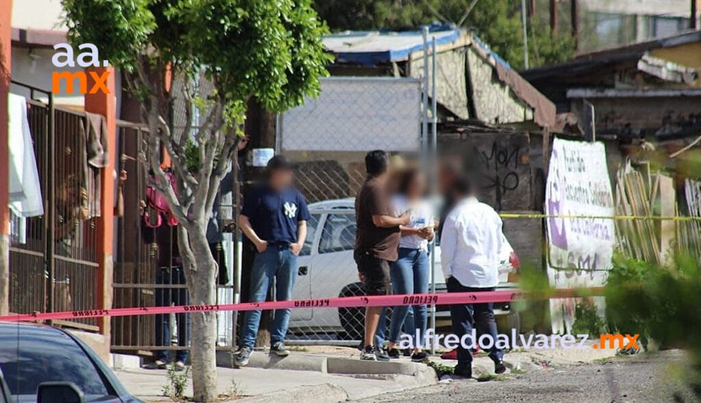 A BALAZOS LE QUITAN LA VIDA FRENTE A VIVIENDA