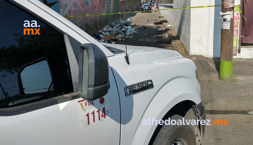 3 ASESINADOS, A UNO LE DEJAN 'NARCOMENSAJE'