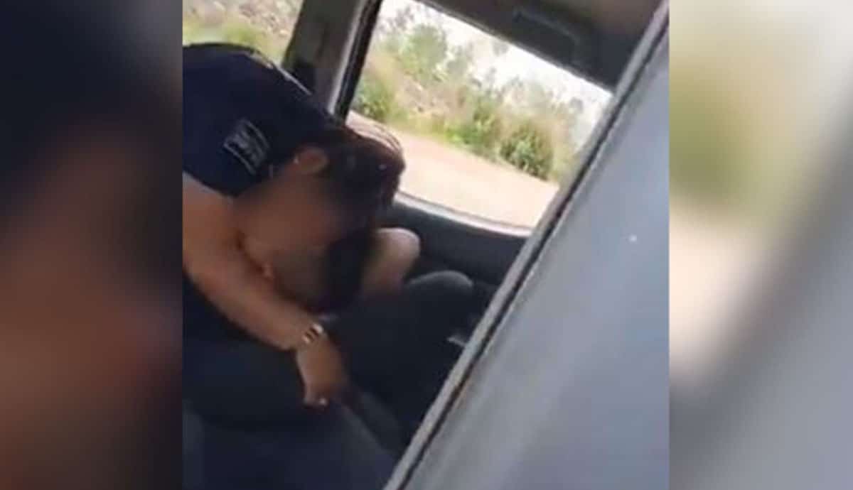 Captan-a-policías-teniendo-sexo-en-patrulla