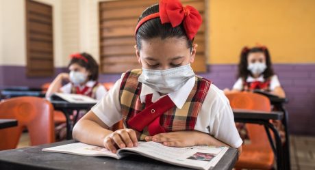 Más de 20 mil alumnos regresarán a clases presenciales este lunes