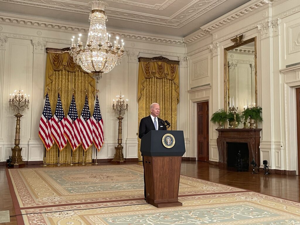 Biden-mantiene-su-decision-de-retirarse-de-Afganistáan