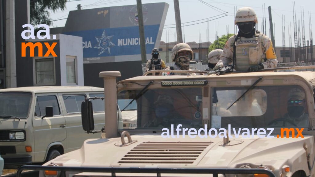 Rosarito-se-queda-sin-policia-Ejercito-los-desarma