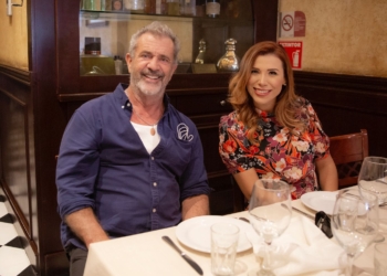 MEL GIBSON Y MARINA DEL PILAR FELICES POR REGRESO DE HOLLYWOOD