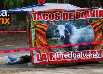 ASESINAN A JOVEN EN PUESTO DE BIRRIA