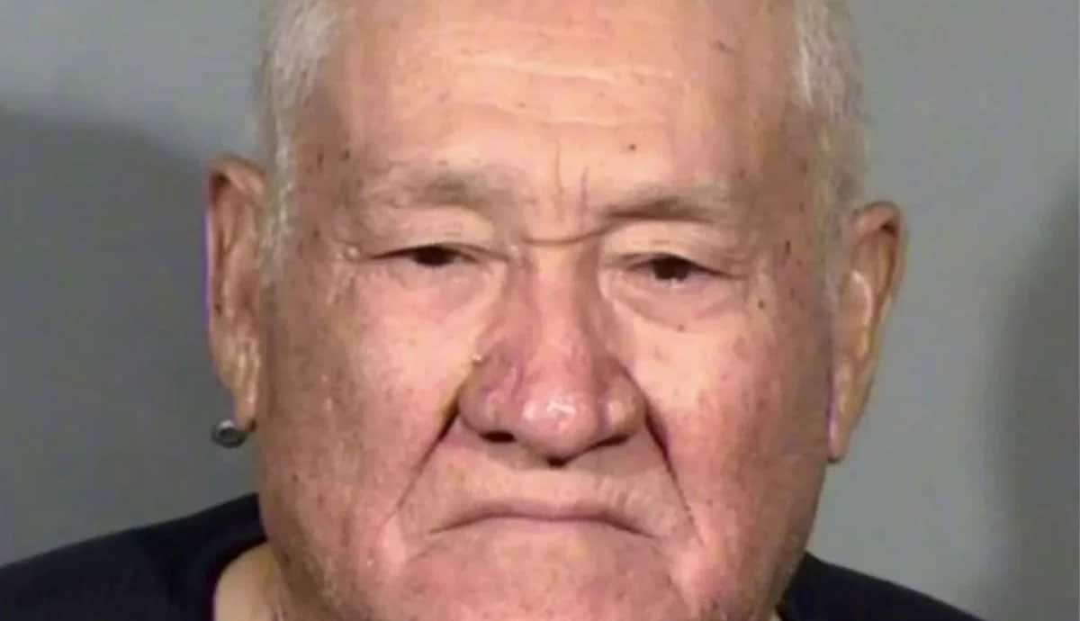 HOMBRE MATA A INQUILINAS POR NO PAGAR LA RENTA