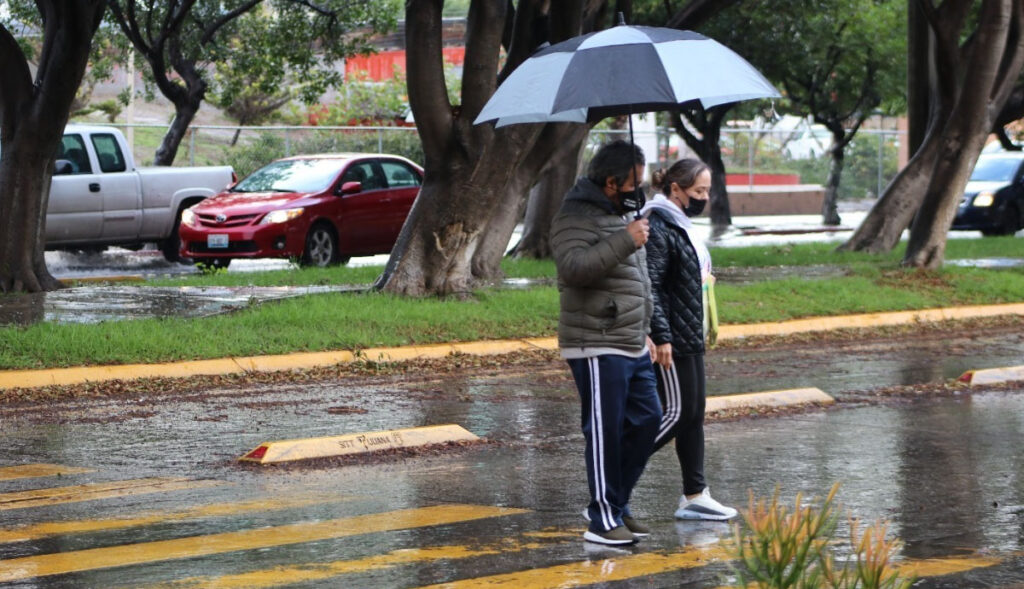 Prevén-lluvias-en-Tijuana-ante-huracán-Linda