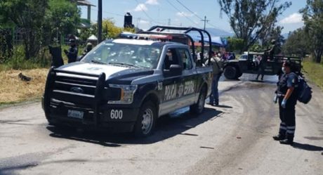 Atacan convoy de alcaldesa; mueren policías