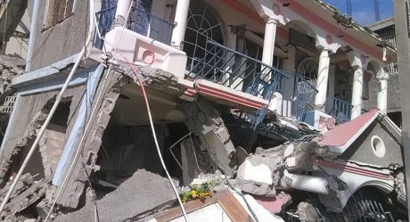 VIDEO: Terremoto en Haití deja muertos y derrumbes