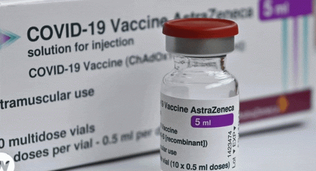 Vacuna AstraZeneca contra covid-19 sí puede provocar trombosis