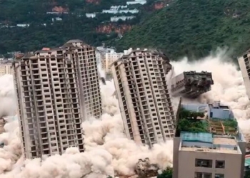 LA IMPRESIONANTE DESTRUCCIóN DE 15 RASCACIELOS EN CHINA